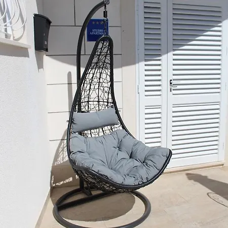 Summer Wave Apartment